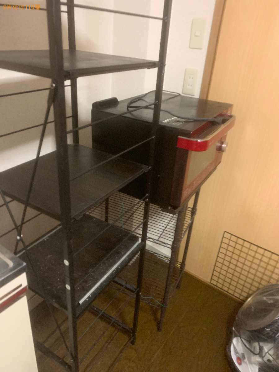 マットレス付きシングルベッド、洗濯機、食器棚、PCデスク等の回収